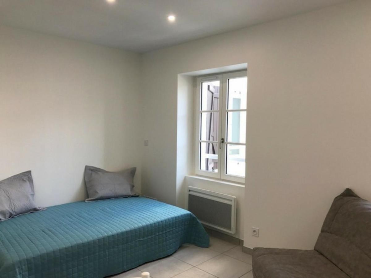 סן-ז'אן-דה-לוז Studio Renove En Centre-Ville, Ideal Pour Des Vacances A Pied, Calme Et Confort, Classe 2 Etoiles. - Fr-1-4-512 מראה חיצוני תמונה