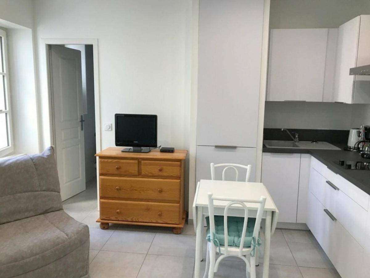 סן-ז'אן-דה-לוז Studio Renove En Centre-Ville, Ideal Pour Des Vacances A Pied, Calme Et Confort, Classe 2 Etoiles. - Fr-1-4-512 מראה חיצוני תמונה