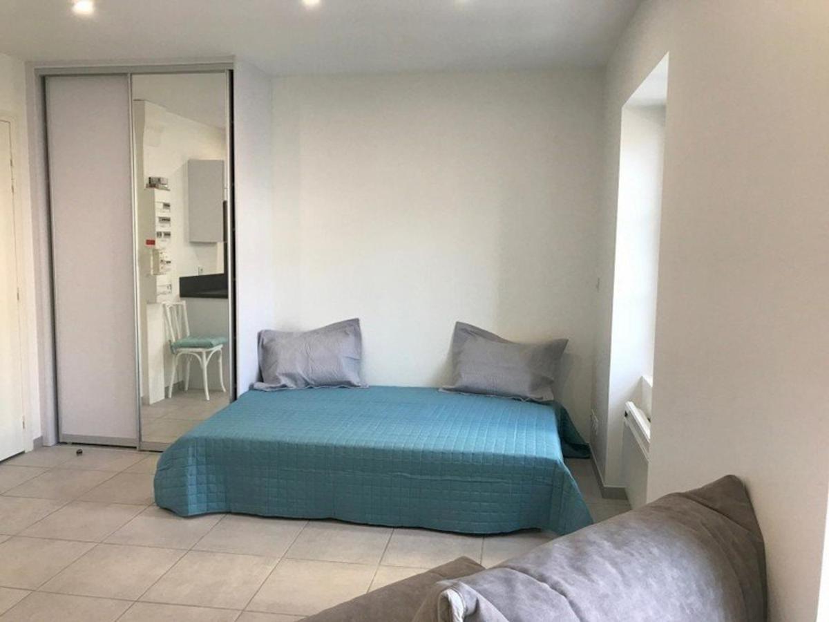 סן-ז'אן-דה-לוז Studio Renove En Centre-Ville, Ideal Pour Des Vacances A Pied, Calme Et Confort, Classe 2 Etoiles. - Fr-1-4-512 מראה חיצוני תמונה